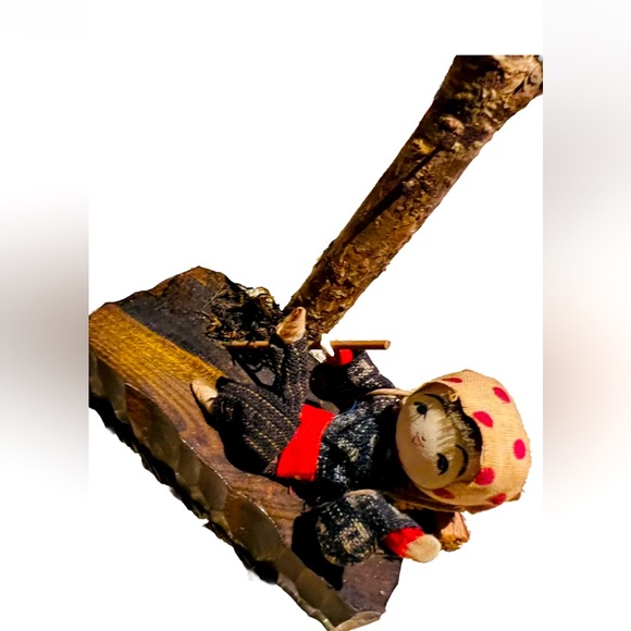 VTG kokeshi Japanese handmade Wooden figurine - Picture 2 of 4